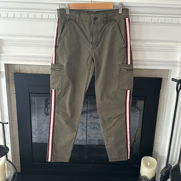 Athleta women khaki stripe pants size 4 - Picture 3 of 4